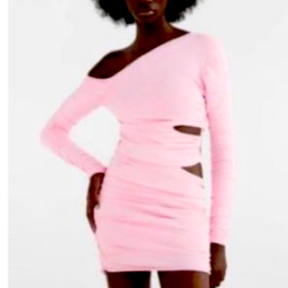 Zara Asymmetric Draped Knit Dress. Ruched, Cutout Pink, - Picture 8 of 14